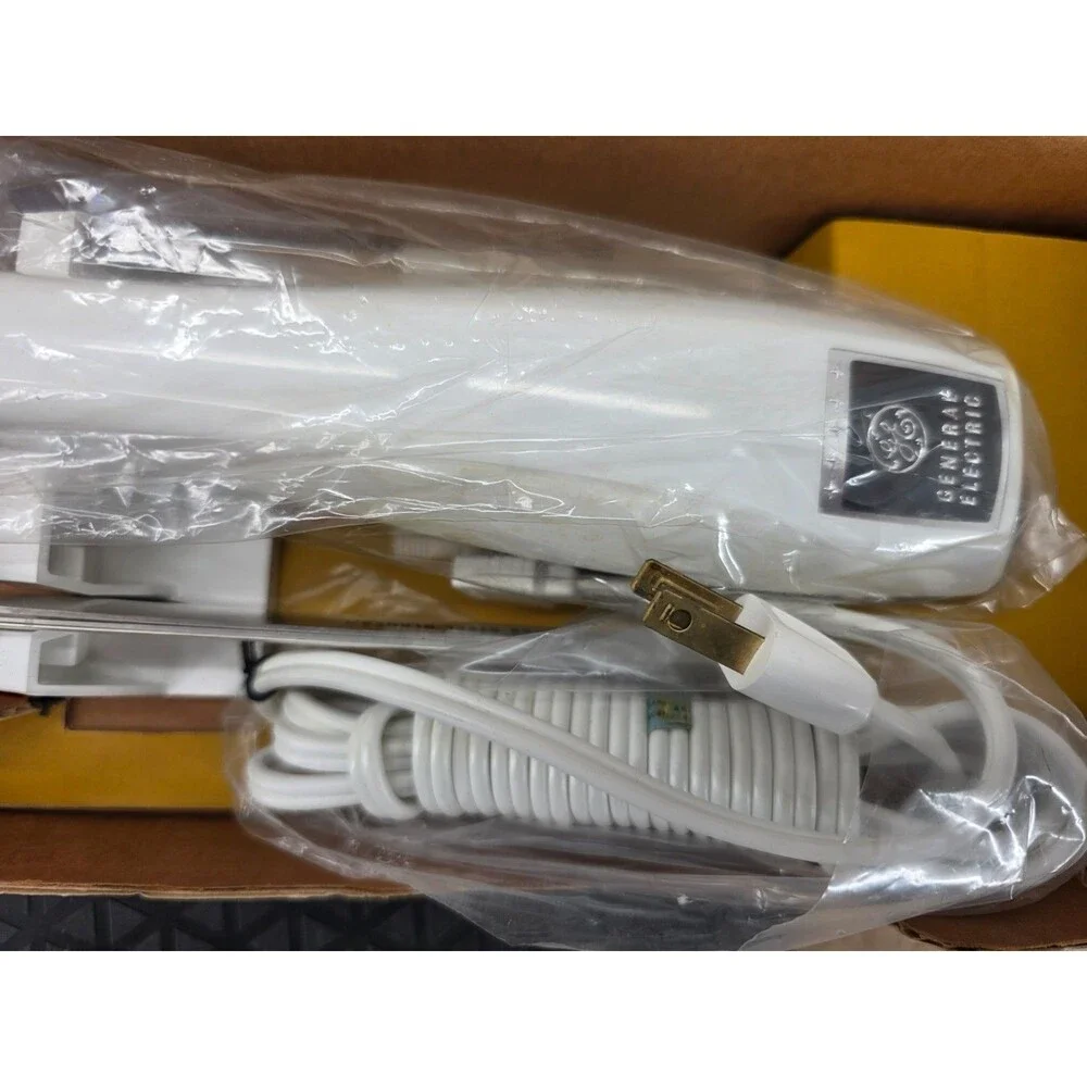 NIB- VTG 70s General Electric GE Electric Slicing Knife EK9